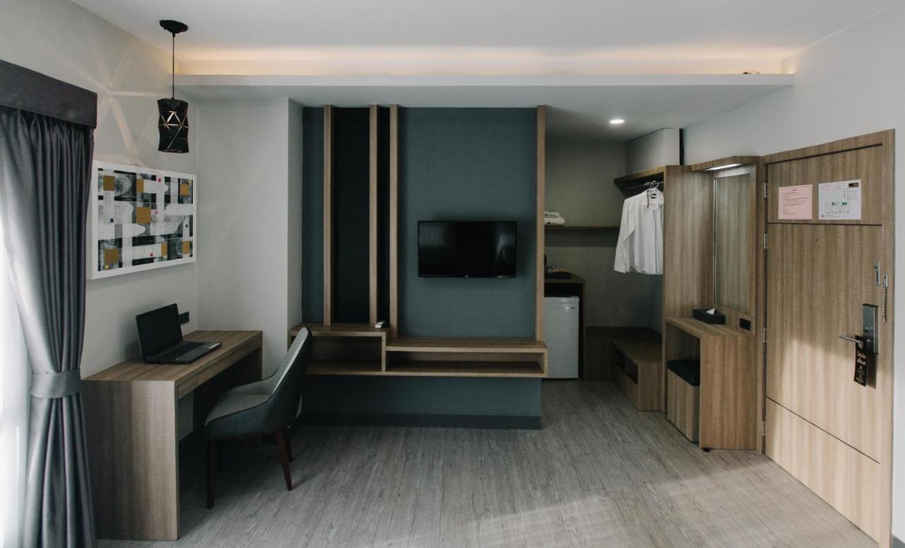 Arista Hotel Ubon Убонратчатхани Экстерьер фото