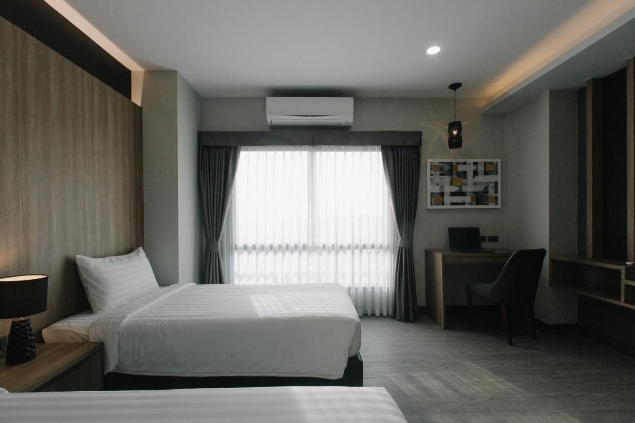 Arista Hotel Ubon Убонратчатхани Экстерьер фото
