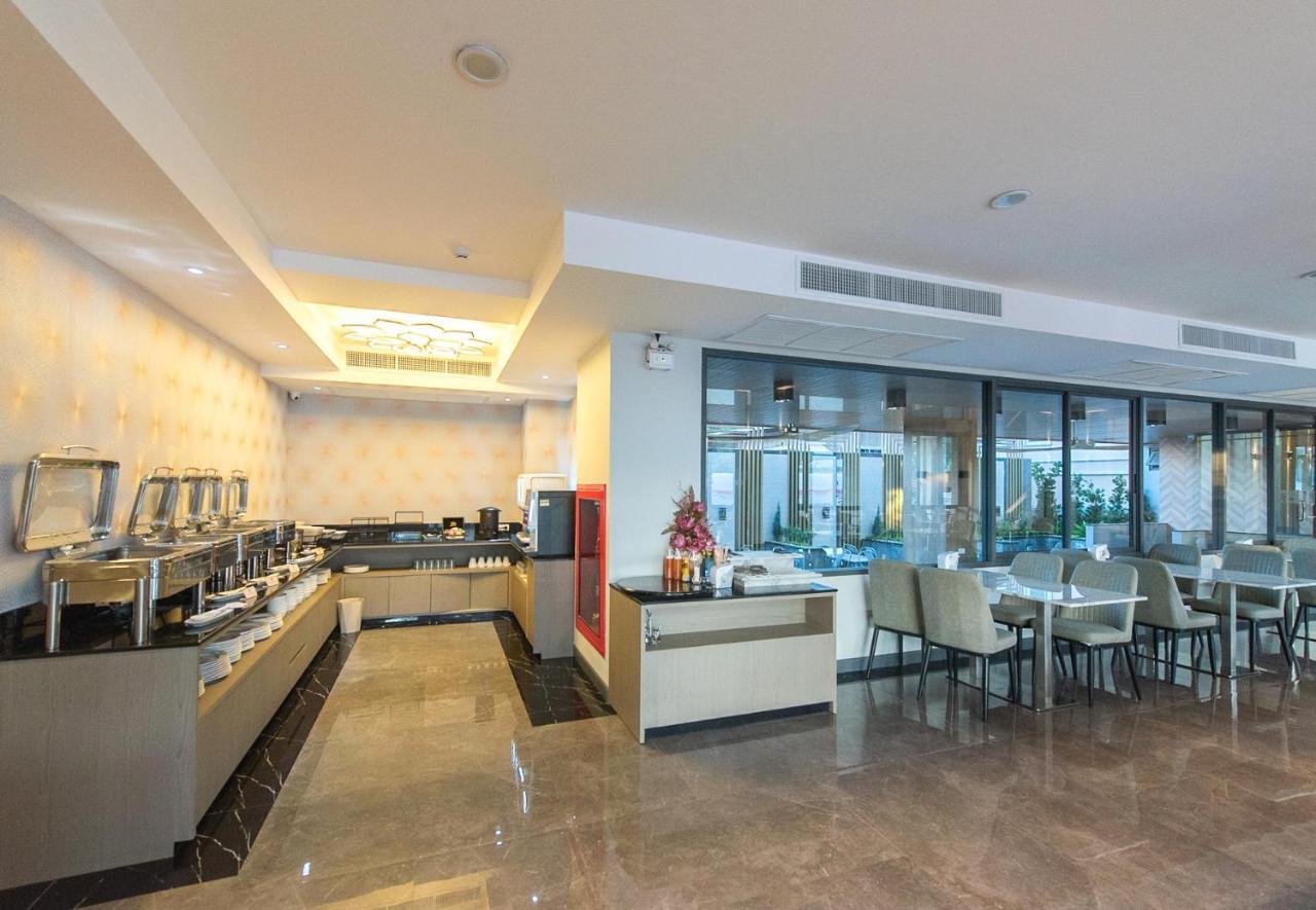 Arista Hotel Ubon Убонратчатхани Экстерьер фото