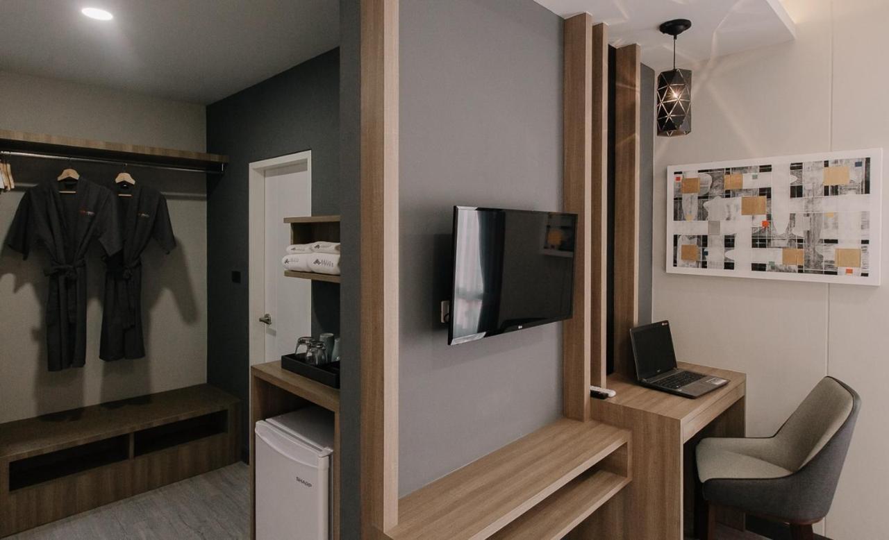 Arista Hotel Ubon Убонратчатхани Экстерьер фото