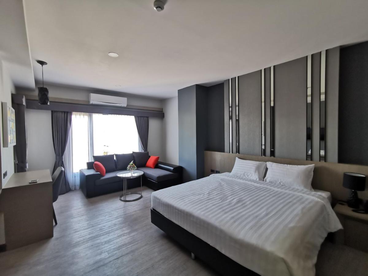 Arista Hotel Ubon Убонратчатхани Экстерьер фото